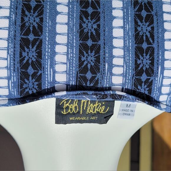 Bob Mackie Wearable Art blue daisy chain diagonal contrast tunic size M - Picture 5 of 8